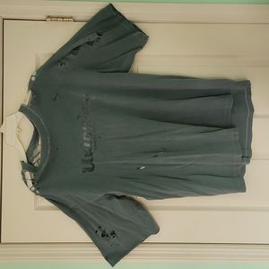 Vintage unionbay ripped tshirt